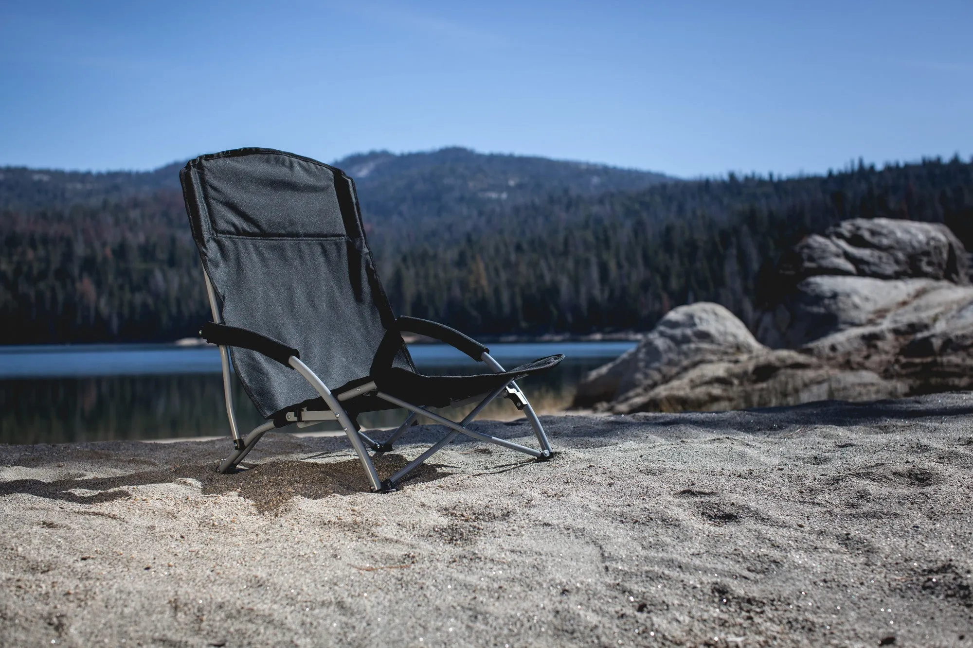 Baltimore Orioles - Tranquility Beach Chair with Carry Bag