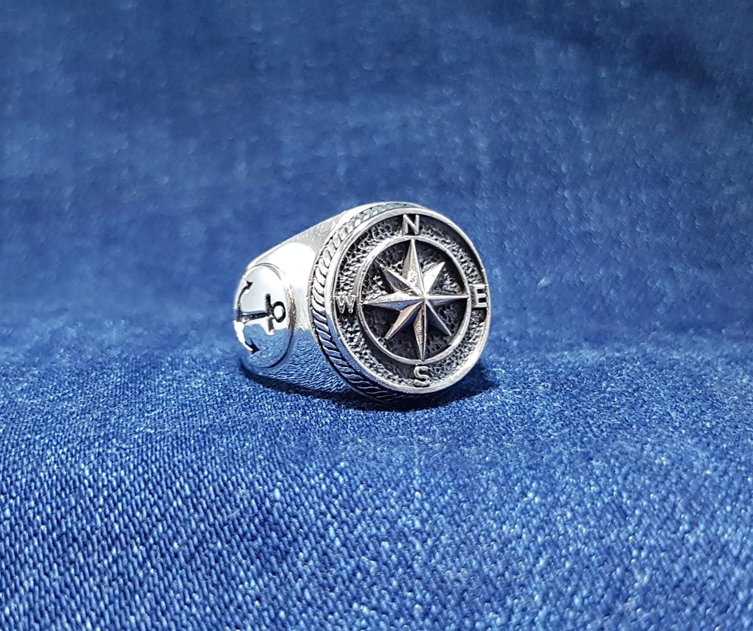 Compass Ring