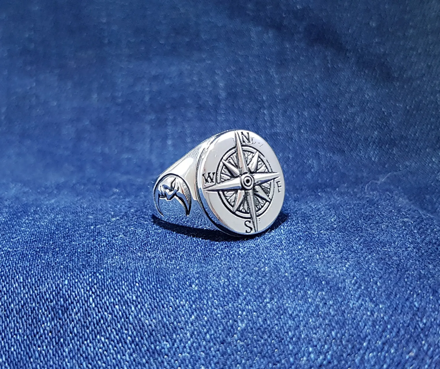 Oxidised Compass Ring